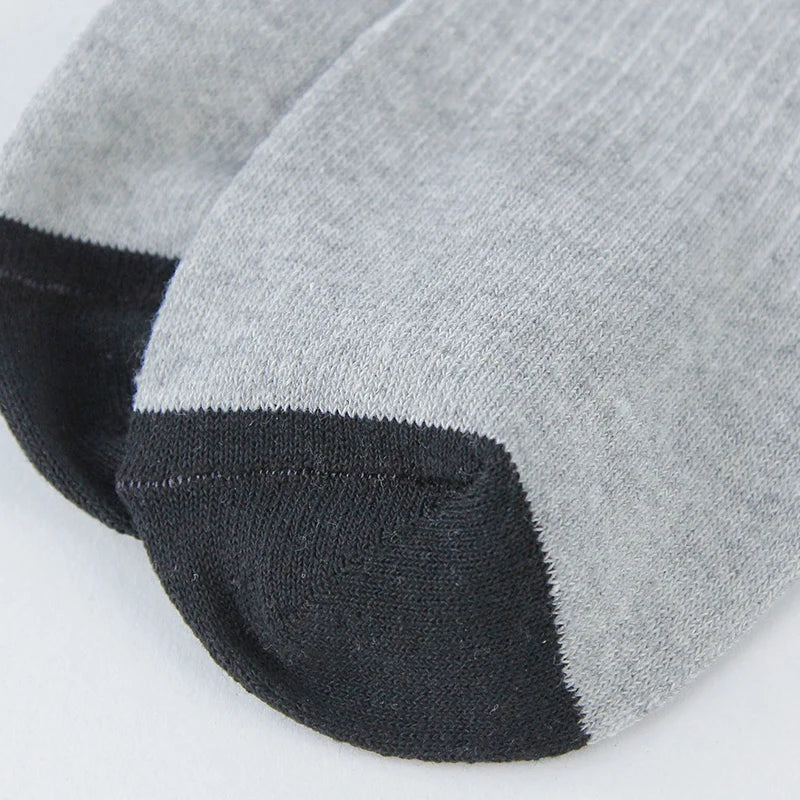 Kit com 12 Pares de Meias Masculinas de Algodão – Conforto, Respirabilidade e Secagem Rápida