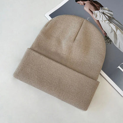 Gorro Beanie Unissex Liso – Tricô Quente, Confortável e Elástico
