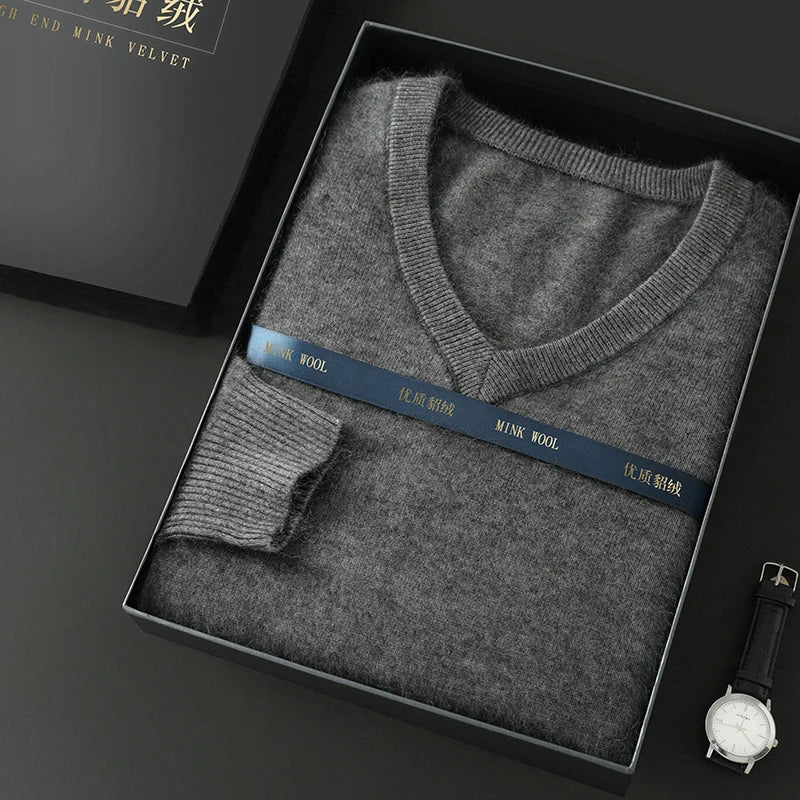 Suéter Masculino 100% Cashmere de Mink com Decote V – Luxo, Conforto e Aquecimento Superior
