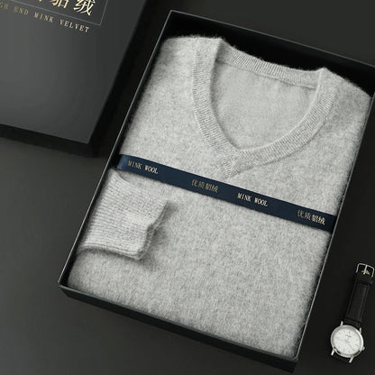 Suéter Masculino 100% Cashmere de Mink com Decote V – Luxo, Conforto e Aquecimento Superior
