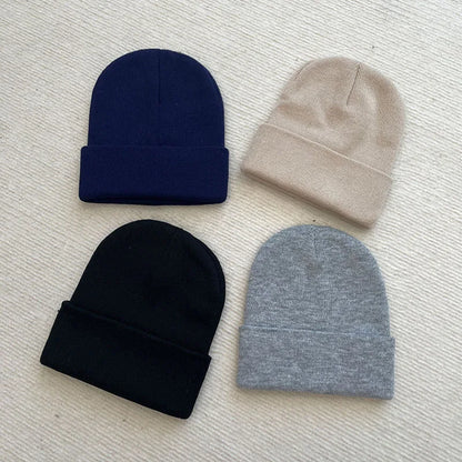 Gorro Beanie Unissex Liso – Tricô Quente, Confortável e Elástico