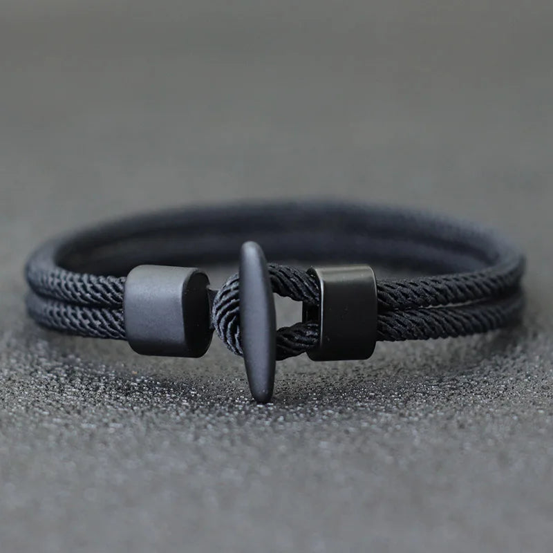 Pulseira Masculina em Corda – Estilo Hip Hop, Aventura e Atitude Viking