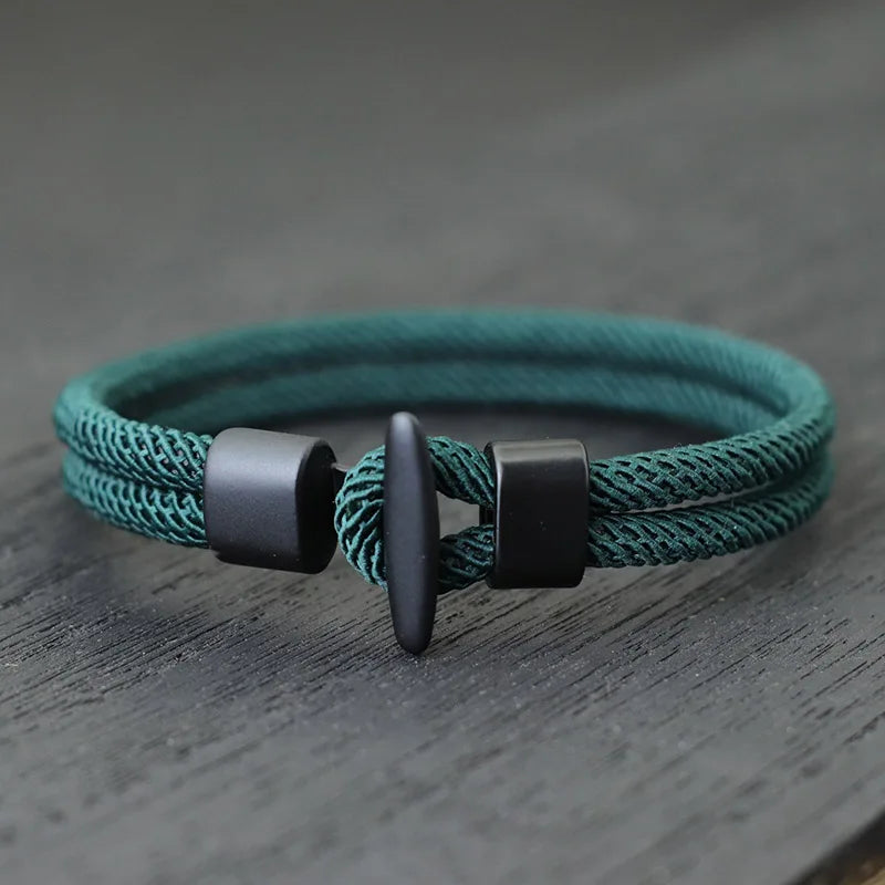 Pulseira Masculina em Corda – Estilo Hip Hop, Aventura e Atitude Viking